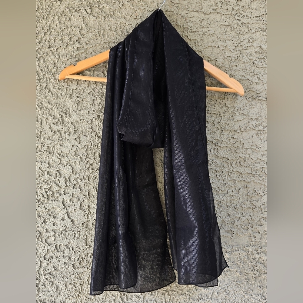 Echo Black Metallic Scarf